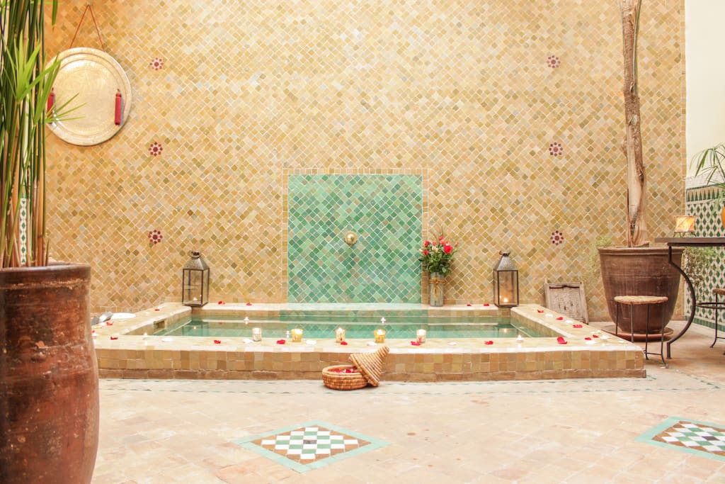 Patio et bassin / patio and pool