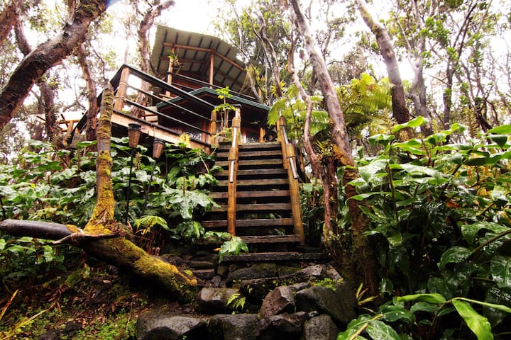 Treehouse at Kilauea Volcano - Casa sull'albero