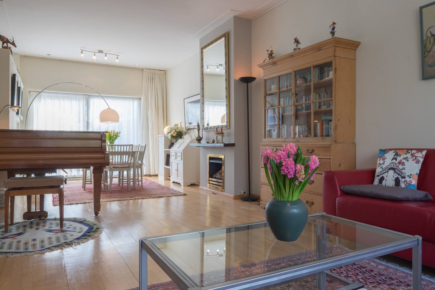 Van bed tot strand in vijf minuten! bed & breakfasts te huur in ... Afstand kledingkast bed