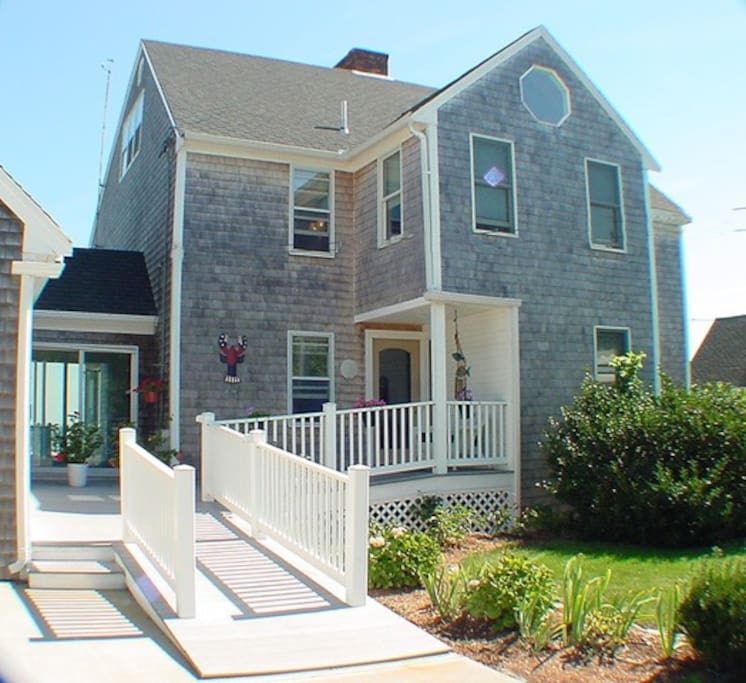 Front guest entrance