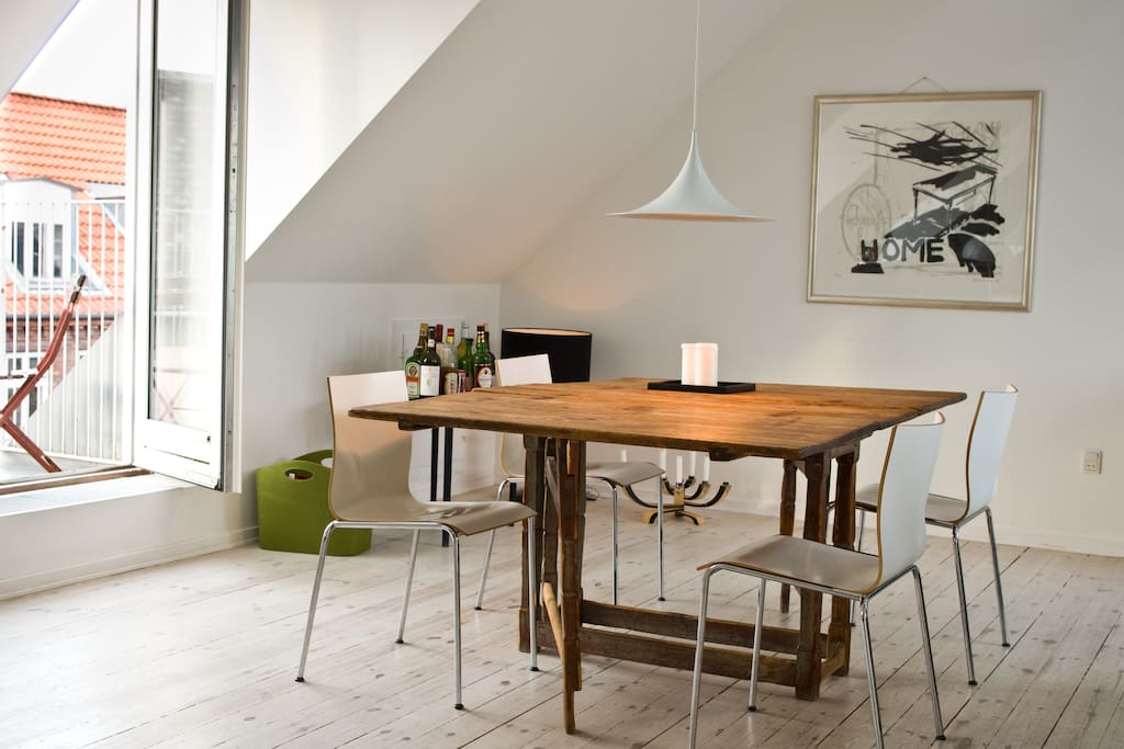 Penthouse Apartment - Luxury With Private Jacuzzi - Airbnb - Danish Penthouse Apartments With Sea View