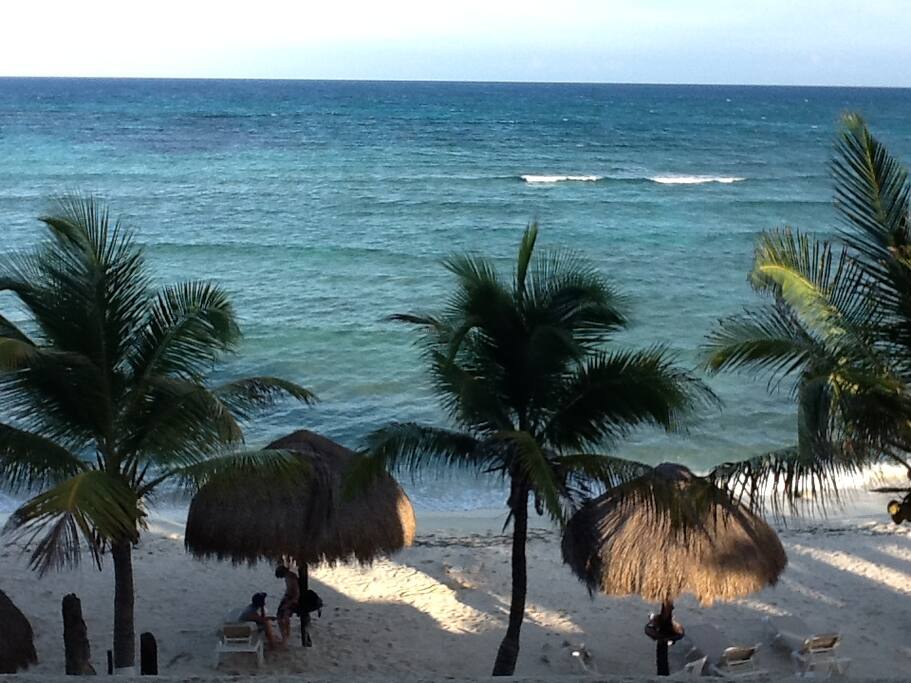 Beachfront Condo in North Akumal Apartments for Rent in Akumal