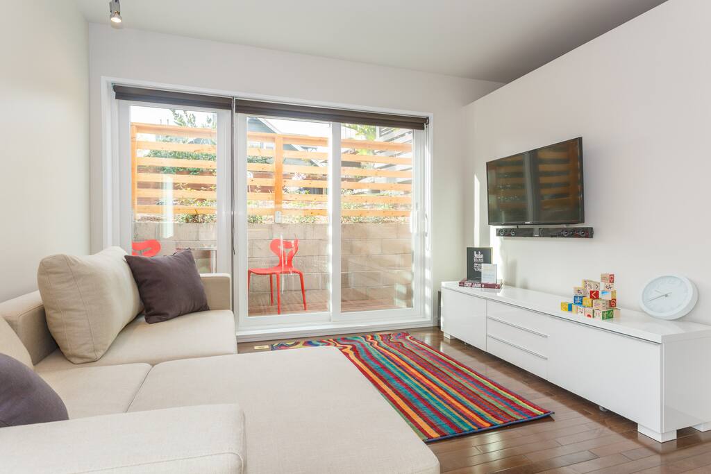 Silverlake PreFab Modern Houses for Rent in Los Angeles