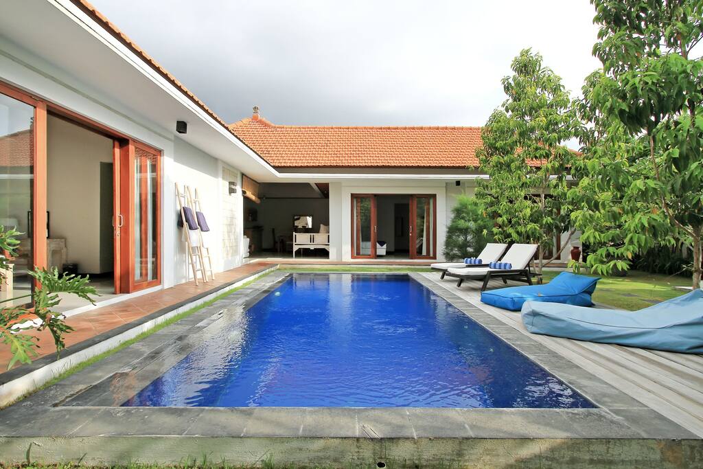 Villa Luxe 88 Luxury 2 Bedroom Oberoi Seminyak(38).jpg