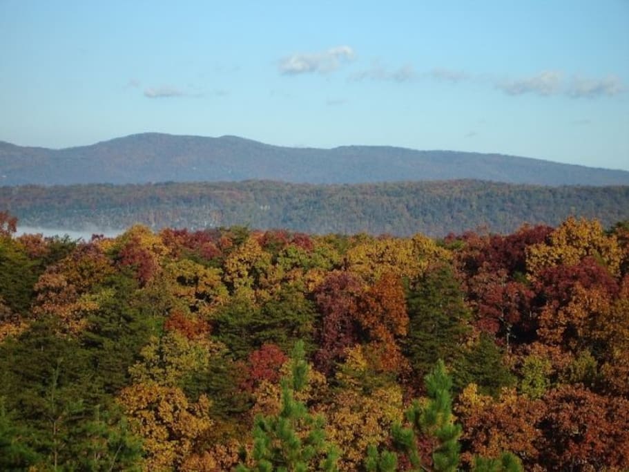 Beautiful Log Cabin View Houses for Rent in Moorefield