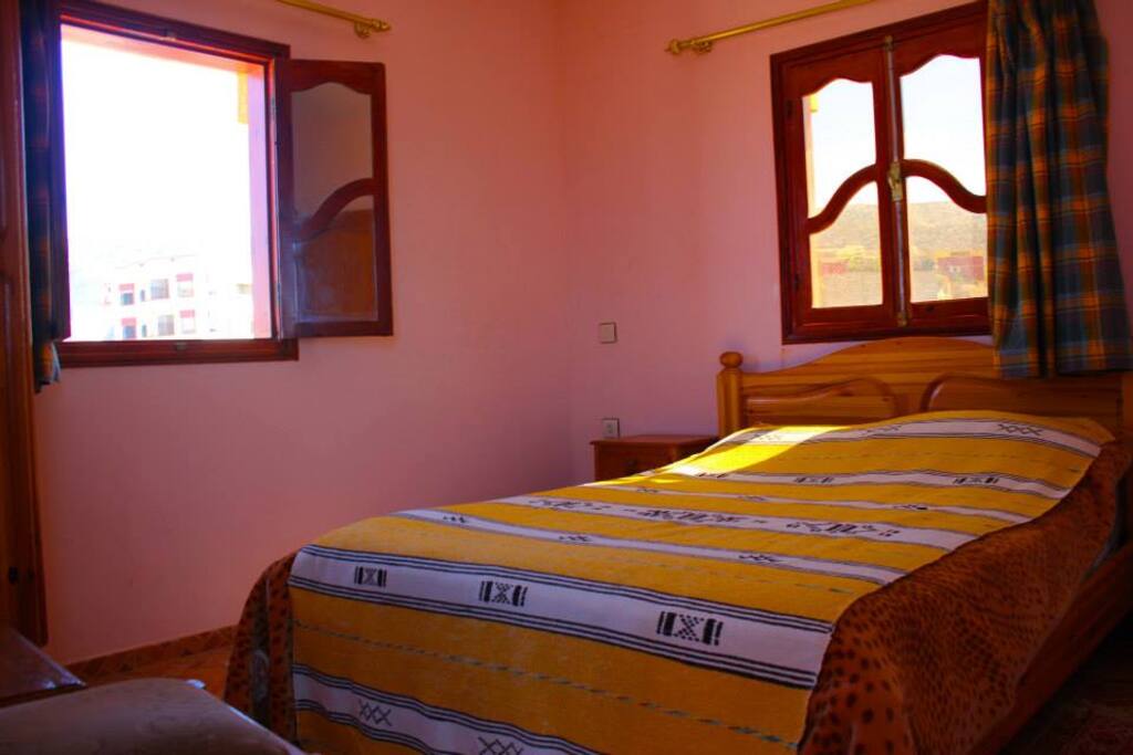 Taghazout bay, agadir, free wi fi apartments zur miete in tamraght Bettwäsche pizza