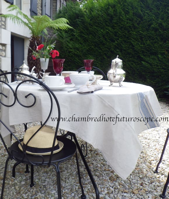 Charming b&b le chai de villiers bed & breakfasts for rent in ...