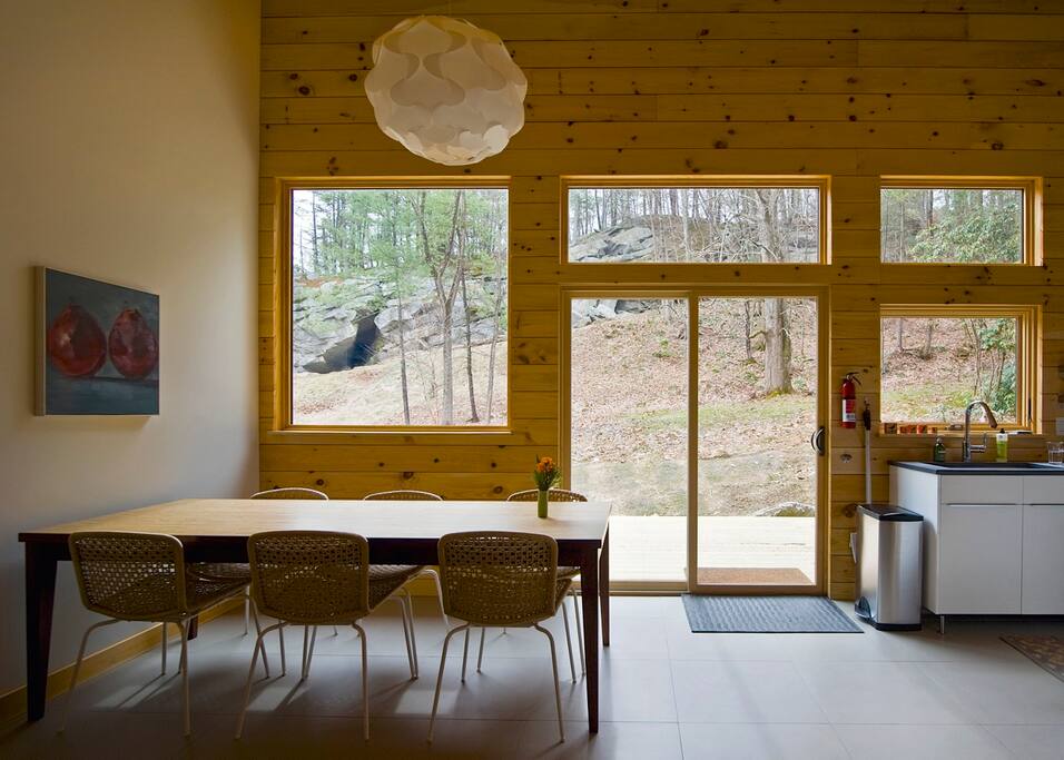 Eco cottage, spectacular setting Houses for Rent in Rosendale