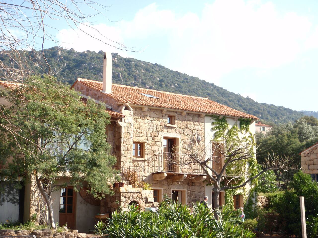 Top 20 des locations de vacances à figari, locations saisonnières ...