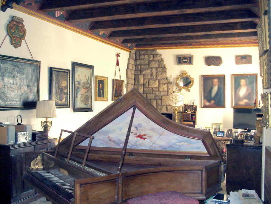 Slaapkamerdeur Slot : Historic B&B in Old City center – Bed & Breakfasts te Huur in Bergamo Slaapkamerdeur Slot : Historic B&B in Old City center – Bed & Breakfasts te Huur in Bergamo