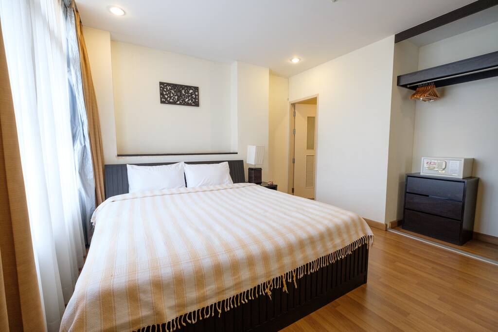 3BR 110SQM for 6pax @ Nana BTS| Chadvara TIK