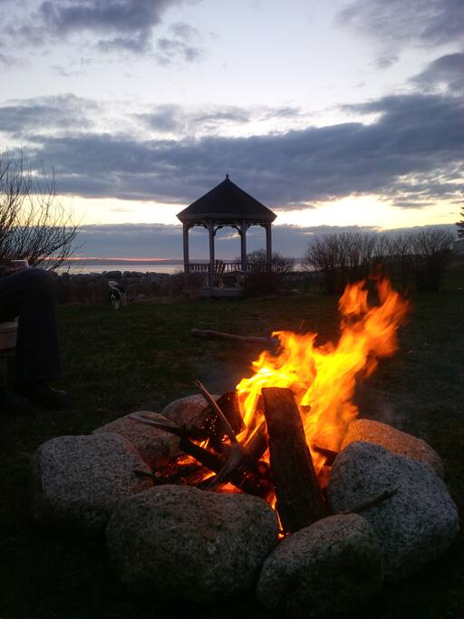 Spectacular Sea Side Apartment Houses for Rent in Indian Harbour