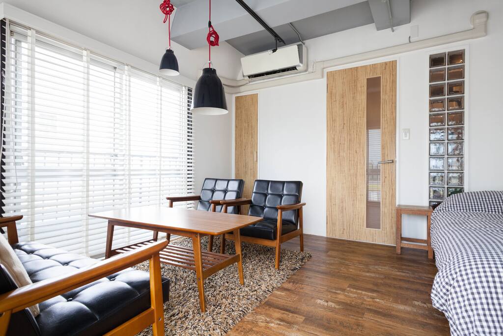 Very airy corner apartment