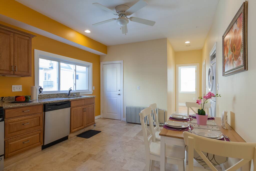 Lux 3B Apt.. nr Tufts Harvard MIT Apartments for Rent in Medford