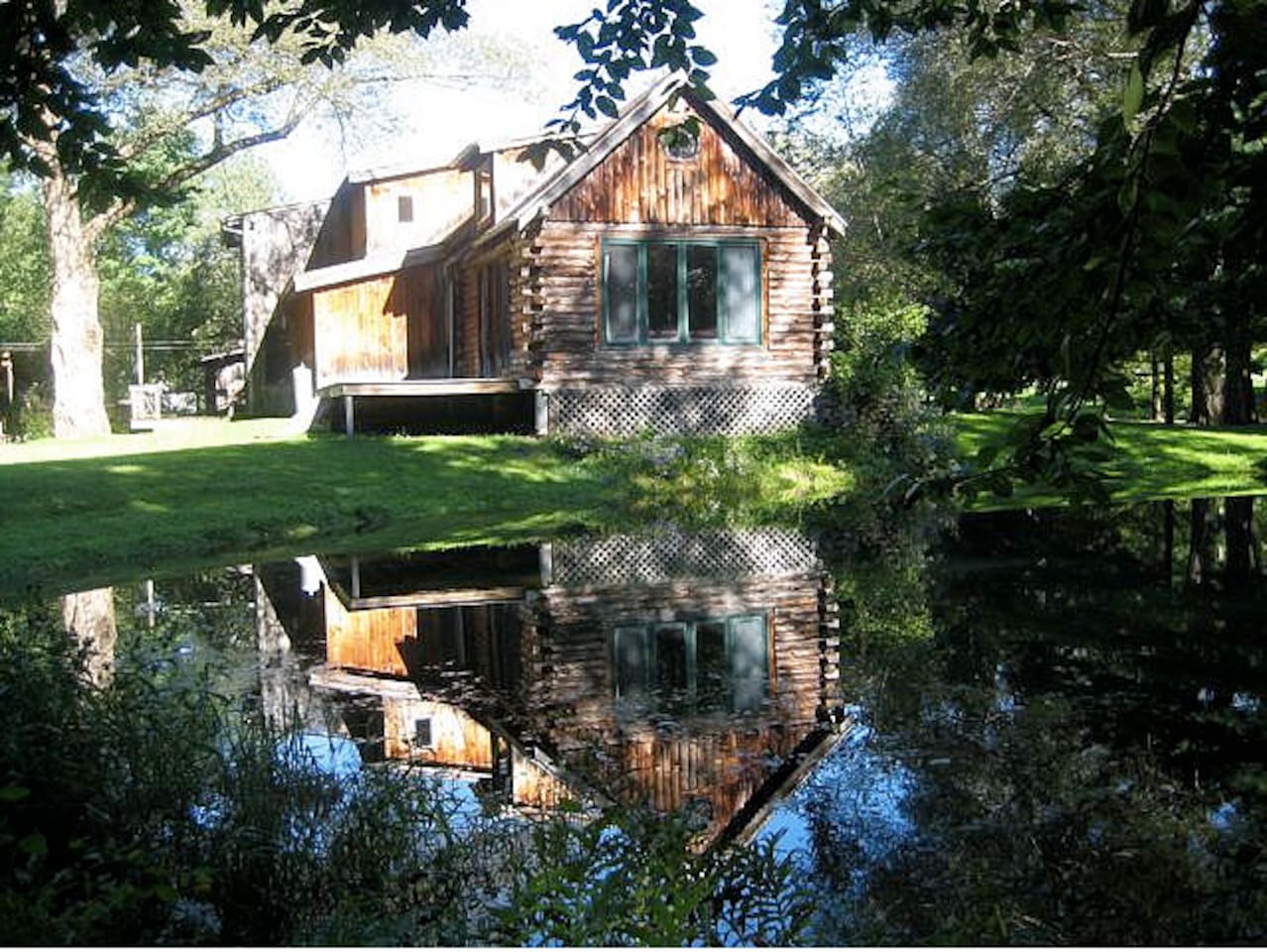 Stunning catskills cabin with ponds Cabins for Rent in Andes