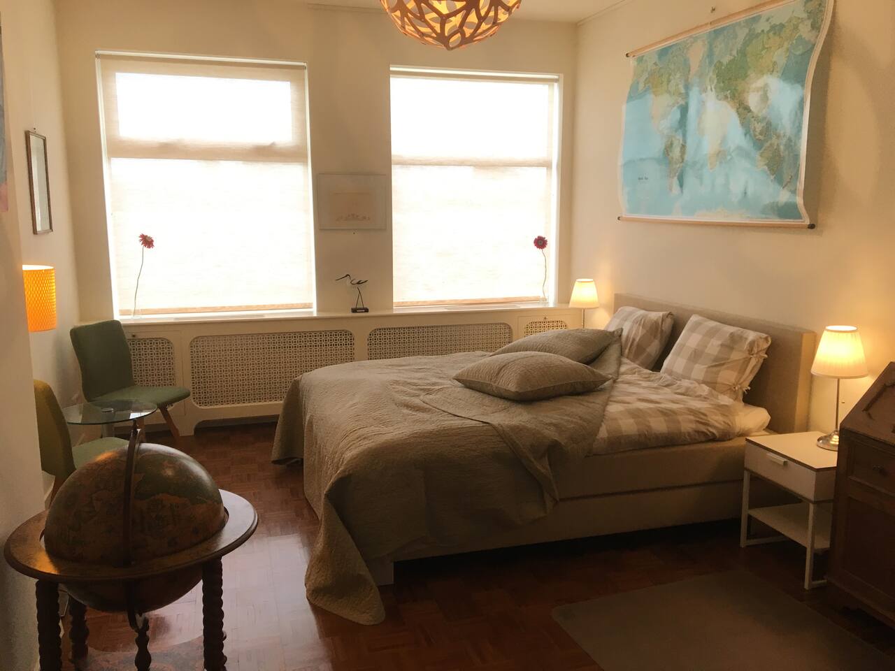 Spacious apartment with terrace apartments zur miete in den haag Boxspringbed Susanne