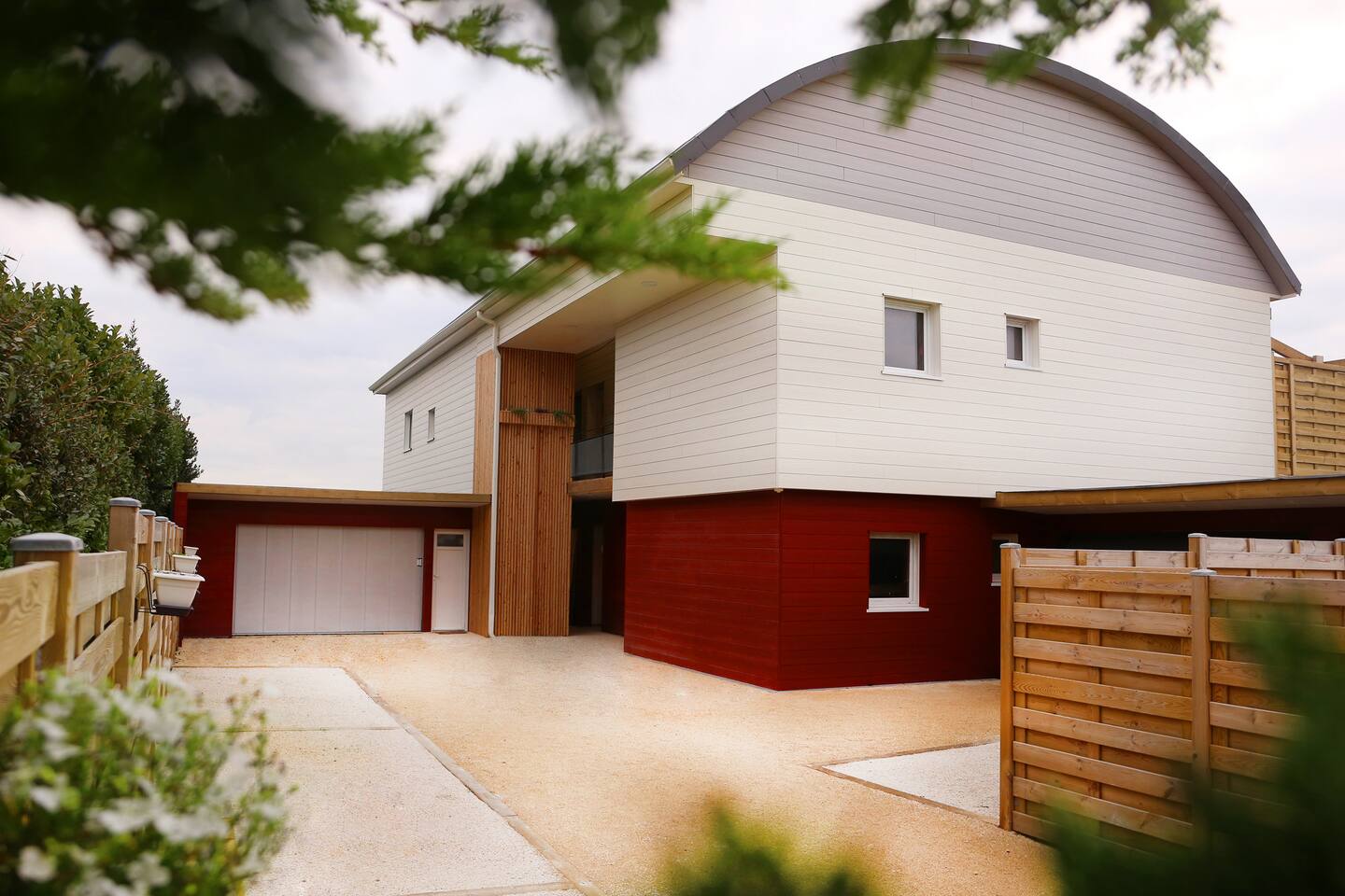Top 20 b&b et chambres d'hôtes à sion sur l'océan airbnb sion ...
