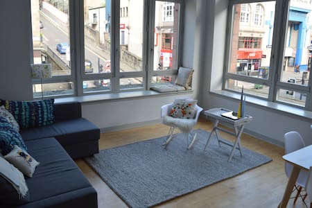 Mackintosh Suite - Gorgeous 1 bed City Centre Flat