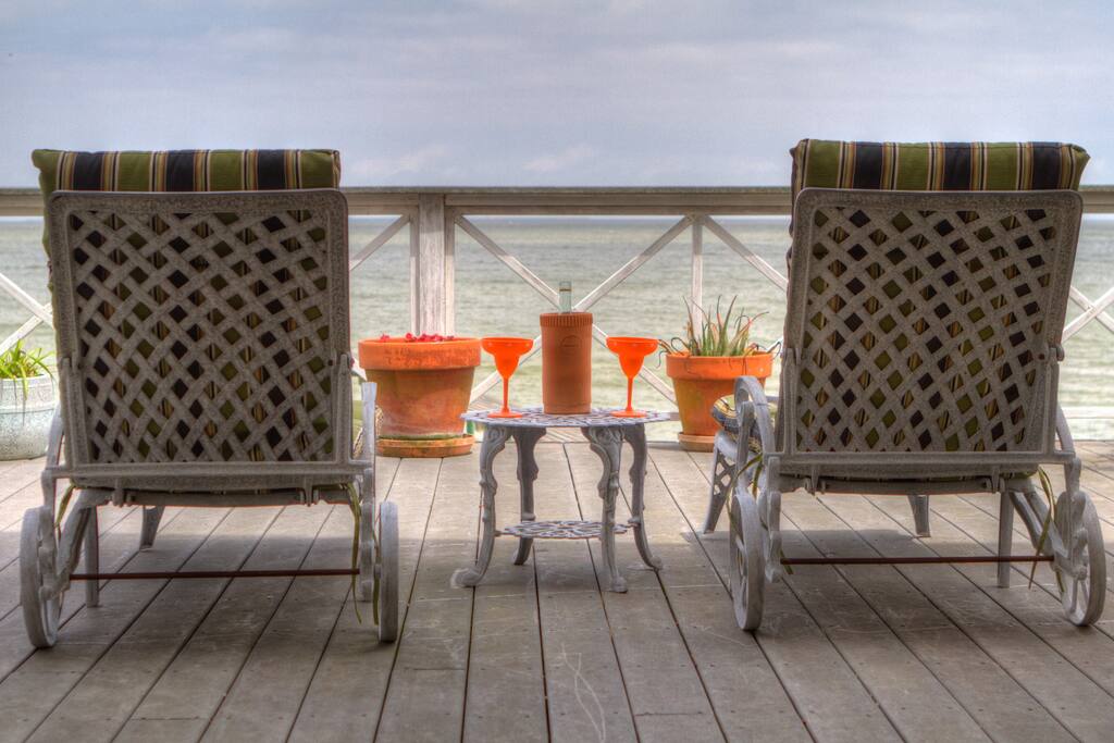 Waterfront cottage, Kemah/Bayview/Bacliff Area Houses for Rent in Bacliff