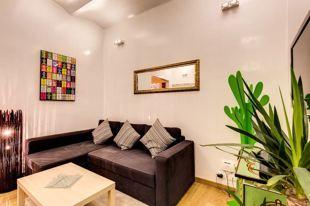 Please note that its always the same lounge, but without the cover :)