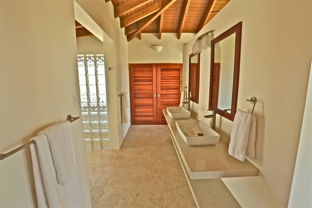 Culebra Houses for Rent in Culebra