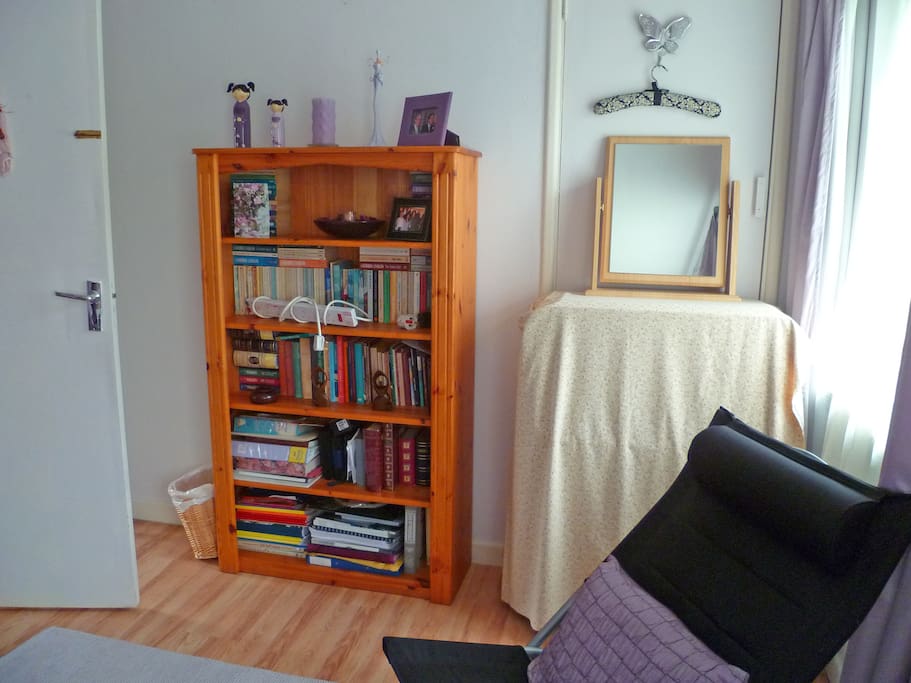 Guest bedroom