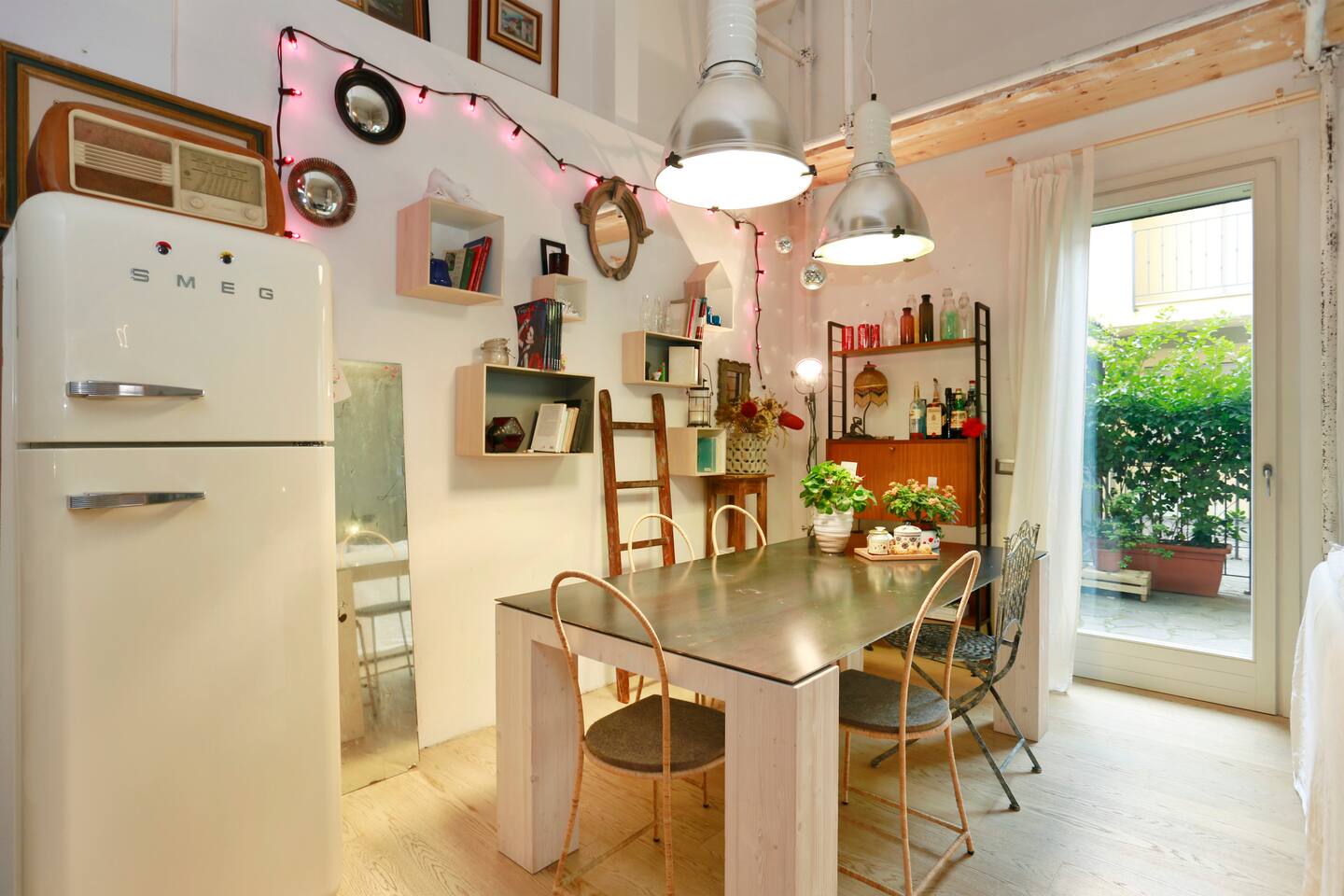 Alino's house experience wifi lofts for rent in firenze Creativo soffitto Botte