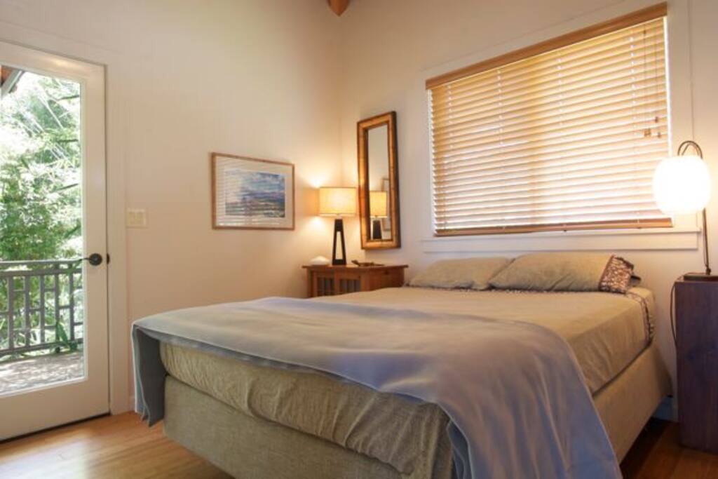 HALEKALANI Paradise in Upcountry Houses for Rent in Kula