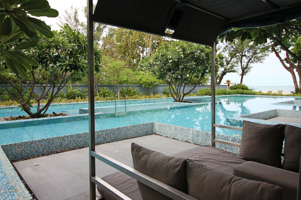 Dasiri Baan Sandao Downtown Beach 2-Bed Apartment