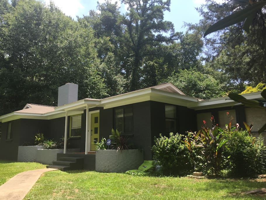 Secret Garden near FSU Houses for Rent in Tallahassee