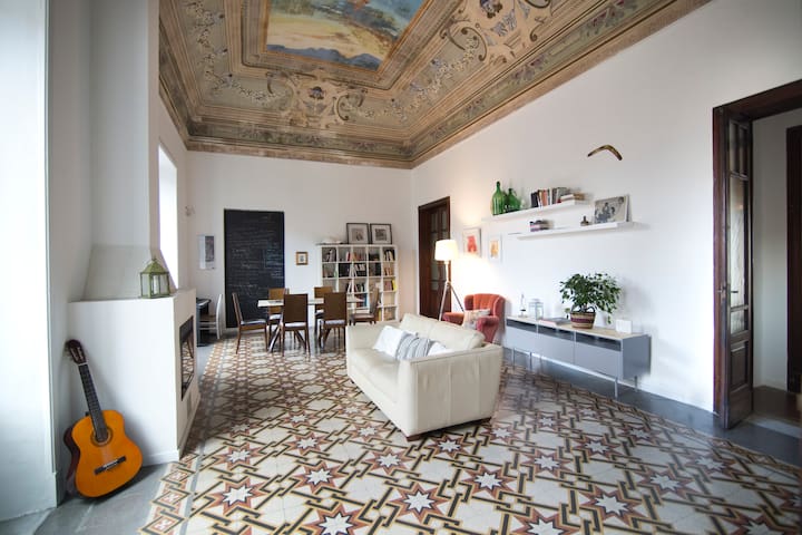 Apartment in the heart of Catania - Apartment
