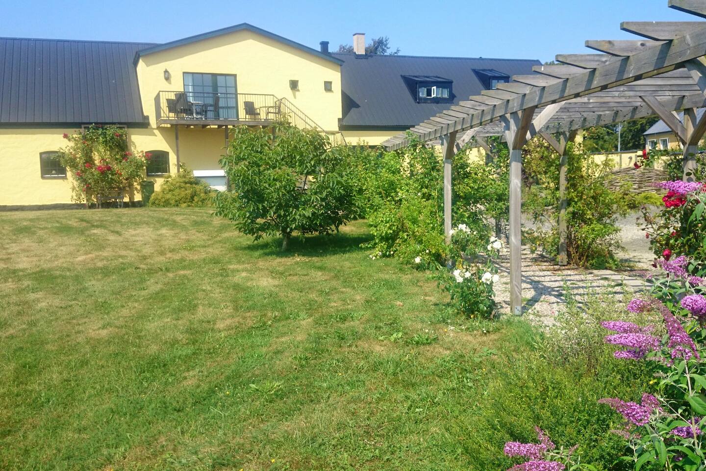 Topp 20 semesterboenden, semesterhus & lägenheter i brantevik ...