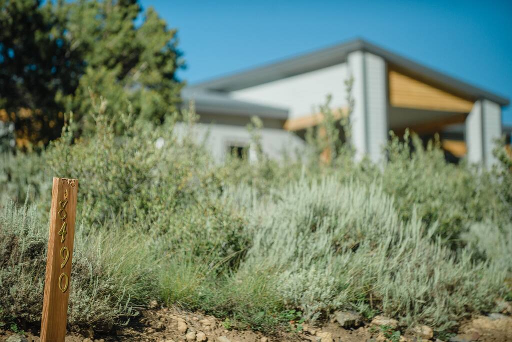 Modern and Spacious Eco Ski Estate Houses for Rent in Salida