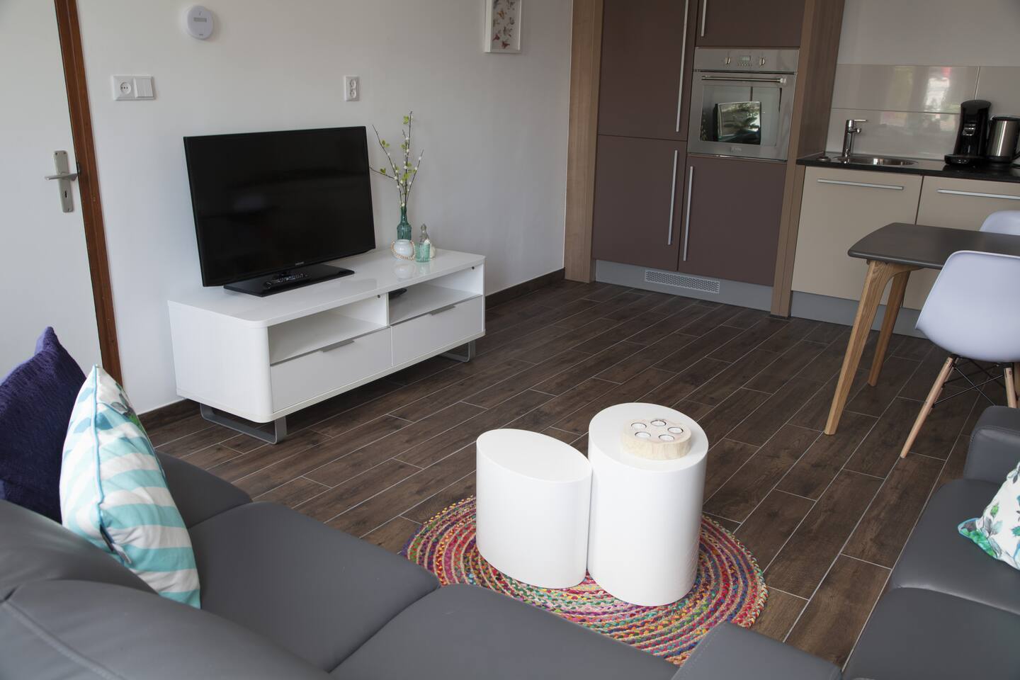 Top 20 vakantiehuizen epen, vakantiewoningen & appartementen ... Woonkamer bruin berry