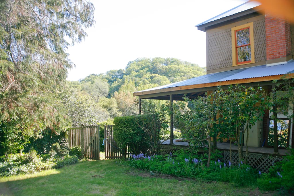 The Toll House at Bell Valley Houses for Rent in Boonville