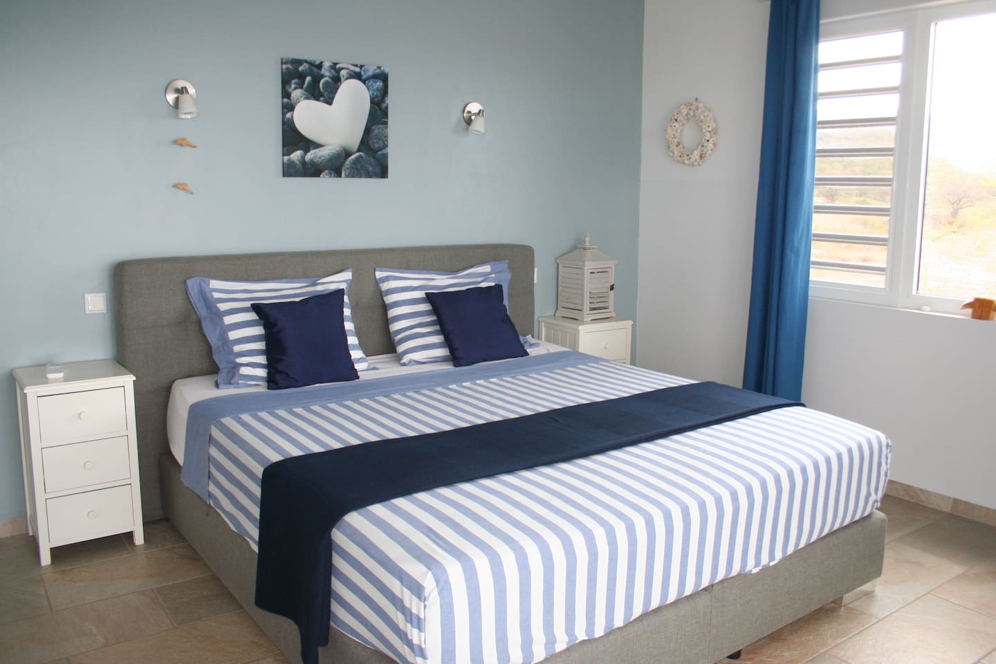 Villa bon bientu appartments villa's te huur in lagun: curacao ... Wunderschne bedden en ruimte