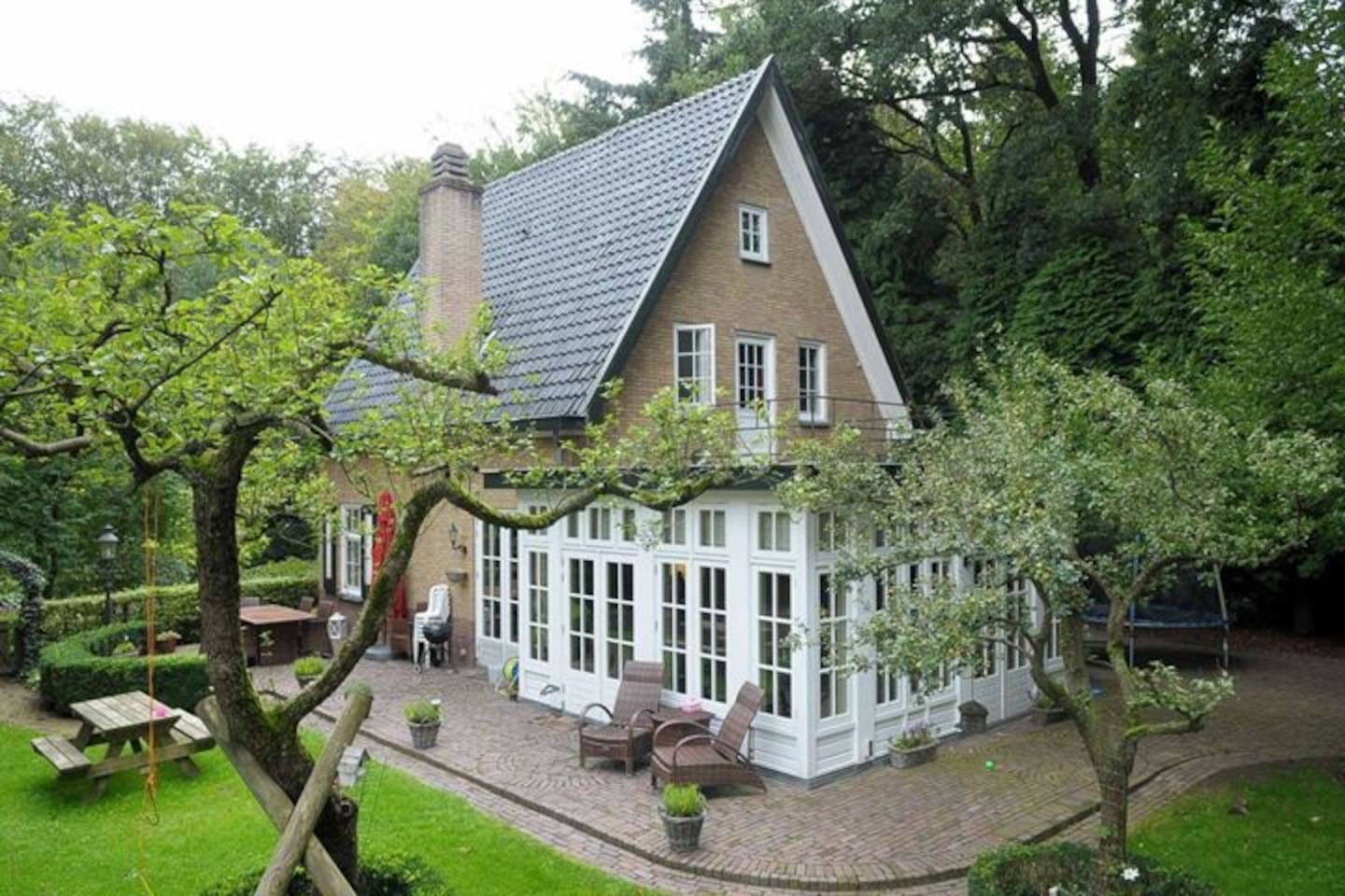 Toplocatie aan bosrand tegenover hoge veluwe villa's te huur in ...