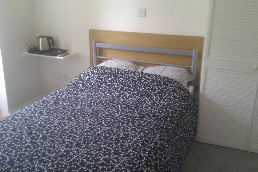 Double Ensuite Room To Rent Brighton Double Ensuite Room To Rent Brighton