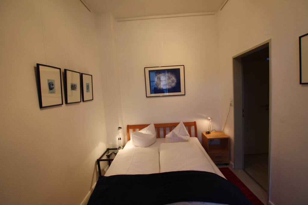Living with art, 60 sqm apartments for rent in bremen Kleine schlafzimmer doppelbett