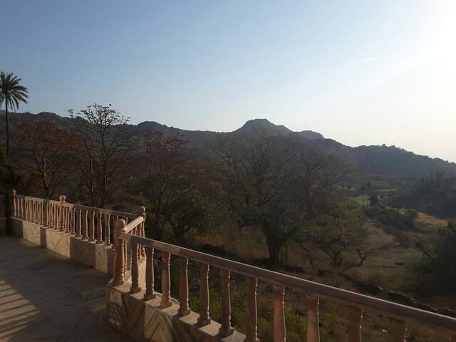 Photo of Loft on top of the mountain!