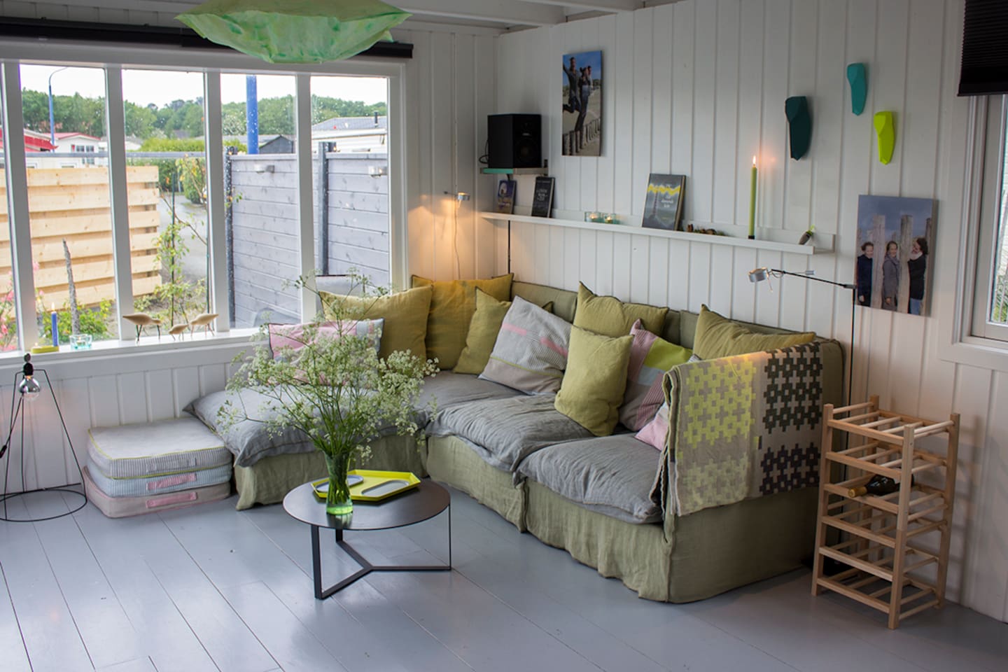 A way of life in burgh haamstede chalets te huur in burgh haamstede Woonkamer design wand design