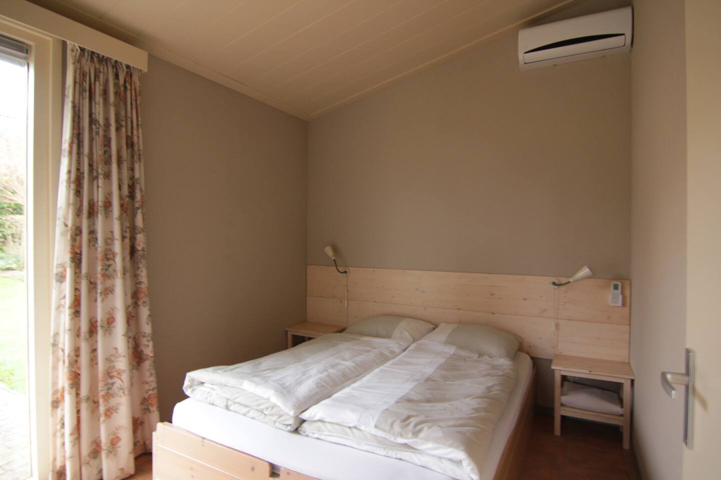 Gastenverblijf "het atelier": uniek zomerhuisjes/cottages te ...