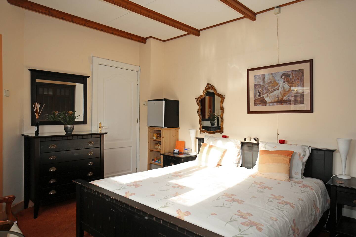 B&b de lindenduin in zandvoort bed & breakfasts te huur in zandvoort